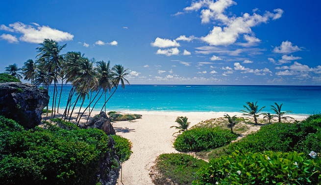 La paradisíaca Bahía Bottom en Barbados