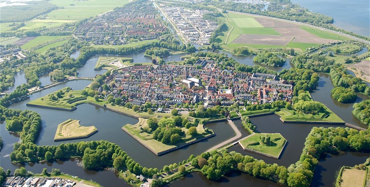 Naarden