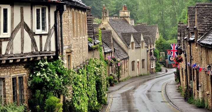 Castle Combe1