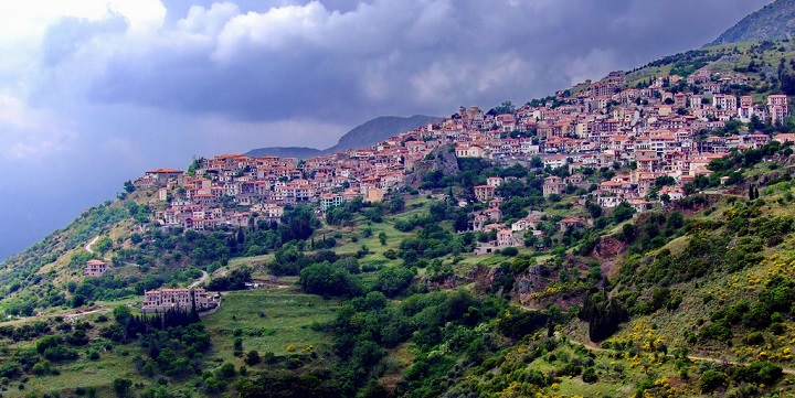 Arachova