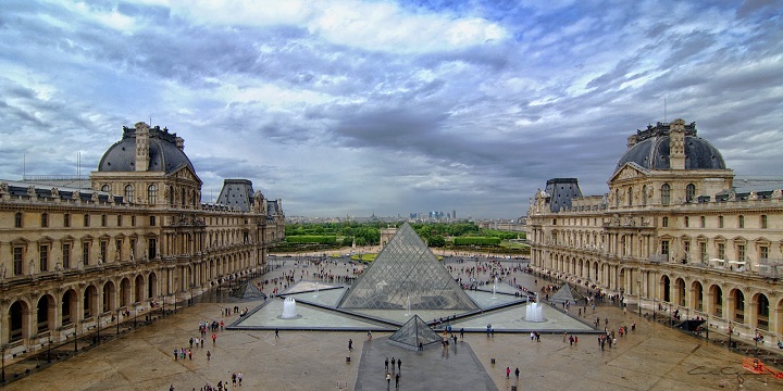 Louvre1