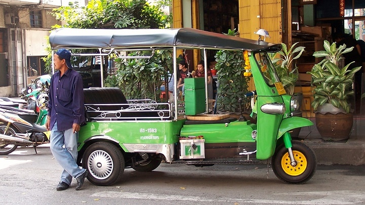 tuktuk