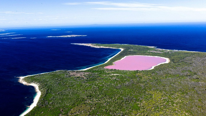 Lago Hillier1