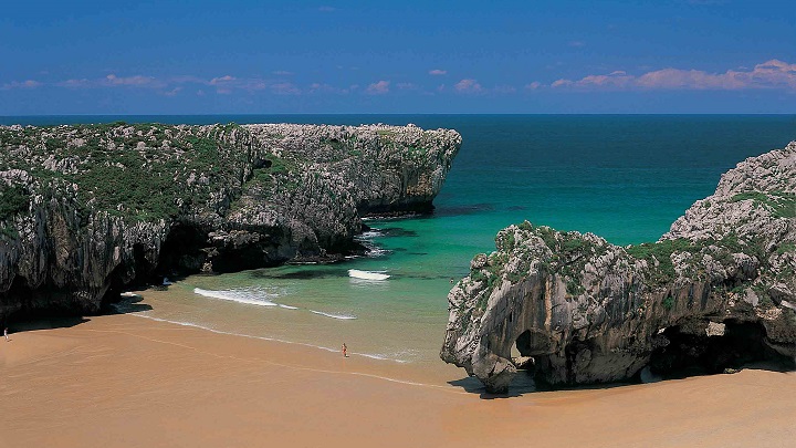 Playa de Cuevas del Mar