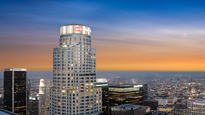 Skyslide Los Angeles1