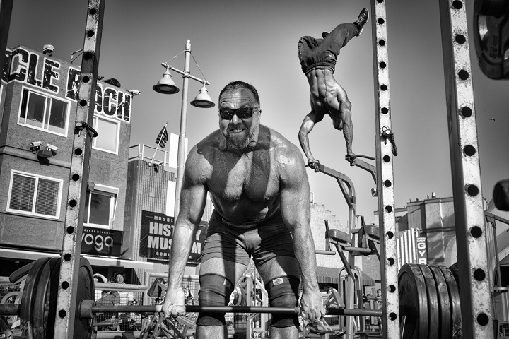 Muscle Beach Gym