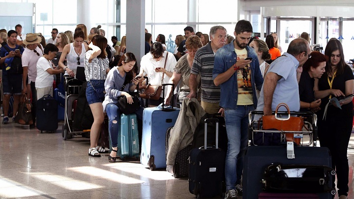 colas aeropuerto