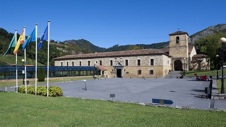 parador-de-cangas-de-onis2