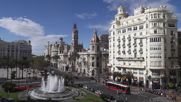 Plaza-del-Ayuntamiento