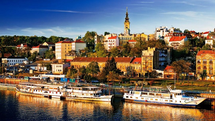 Belgrado, capital de Serbia junto al río Danubio