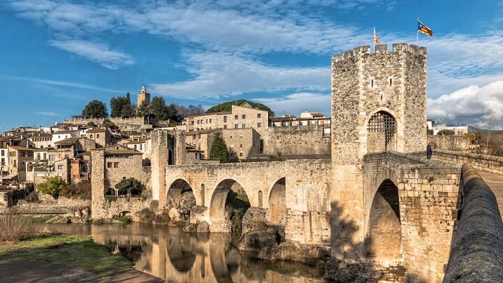 Besalu