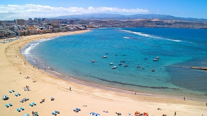 Las-Canteras-playa