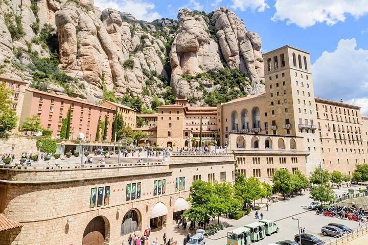 Montserrat-Monasterio