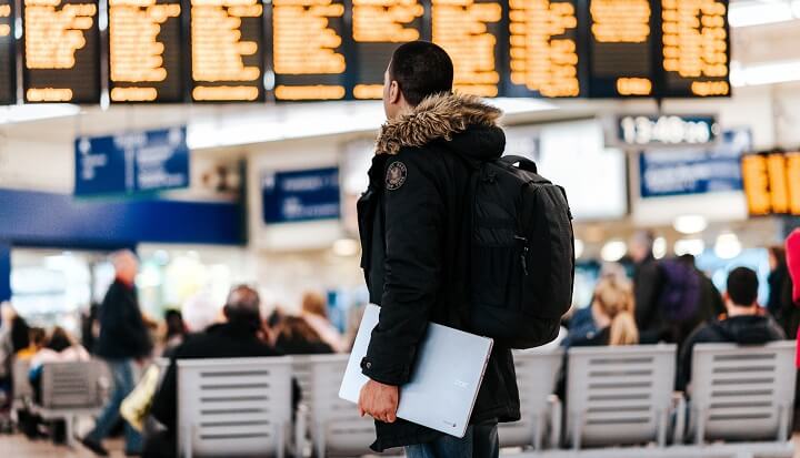 solo-en-el-aeropuerto