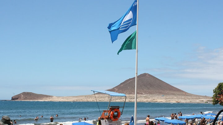 Bandera-Azul-playa