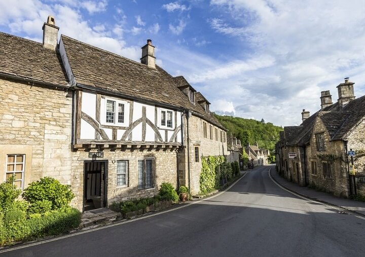 Castle-Combe