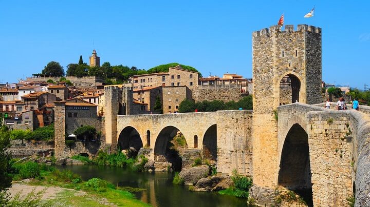 Besalu