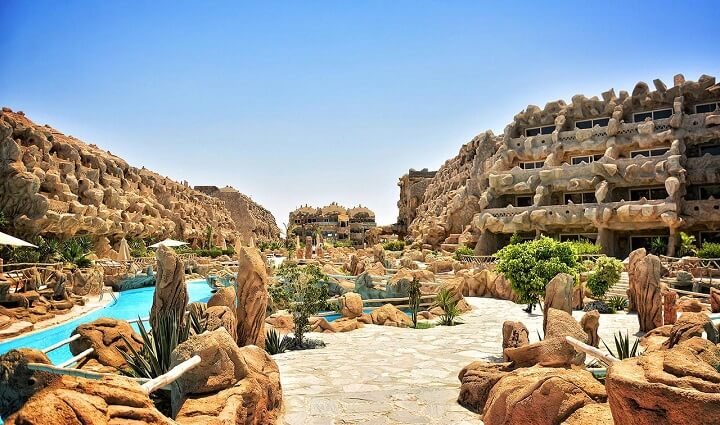 Hotel-Caves-Resort